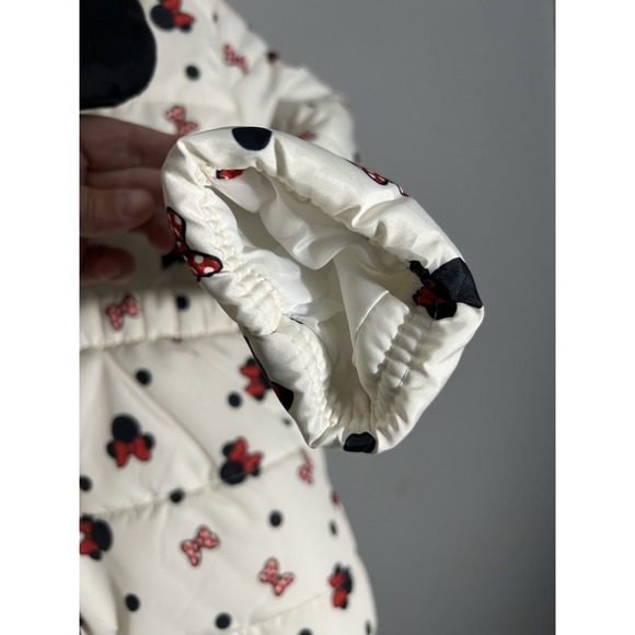 Disney Minnie Mouse  Winter Jacket Size 6 With Ears On Hood - Picture 8 of 8